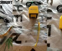 ALTAVOZ  AMARILLO  DE  MICROSOFT  5  €