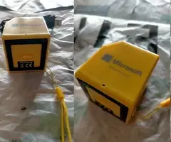 ALTAVOZ  AMARILLO  DE  MICROSOFT  5  € - 2