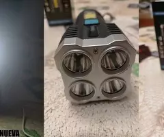 LINTERNA  DE  LEDS  NUEVA  8  € - 8