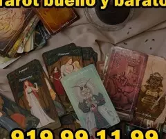 Conecta con el tarot y encuentra respuestas: 30 min por 10 €.