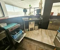 Alquiler con traspaso restaurante Polígono casa grande - 4