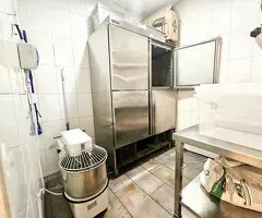 Alquiler con traspaso restaurante Polígono casa grande - 10