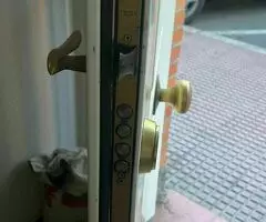 CERRAJERO MONCLOA (MADRID)