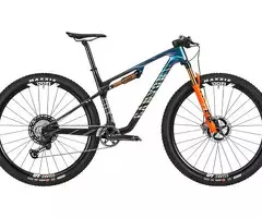2025 Canyon Lux World Cup CFR MACH874 - Mountain Bike - Monkeycycleshop
