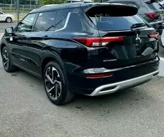 Mitsubishi Outlander Del Año, Nuevecita Y De Paquete, Esperandote En El Dealer!! - 3