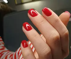 ✨ ¡Manicura y Pedicura Profesional! ✨