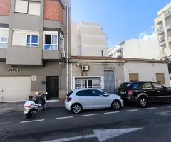 Casa de planta baja independiente en Torrevieja