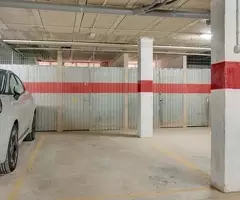 Plaza de aparcamiento + trastero