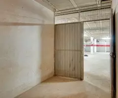 Plaza de aparcamiento + trastero - 4