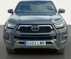 Toyota Hilux 2.8 D-4D C. Doble Invincible - 7