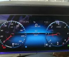Mercedes-Benz E 220 d 4Matic - 8